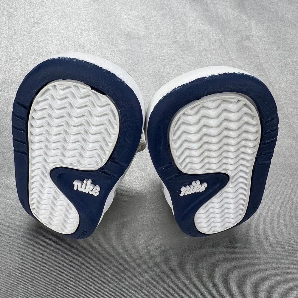Nike Air Grand Stand TD Infant Size 2C White Navy Vintage 2000 Shoes 85025-141